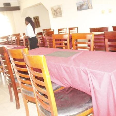 Rwizi View Hotel Mbarara Exteriér fotografie